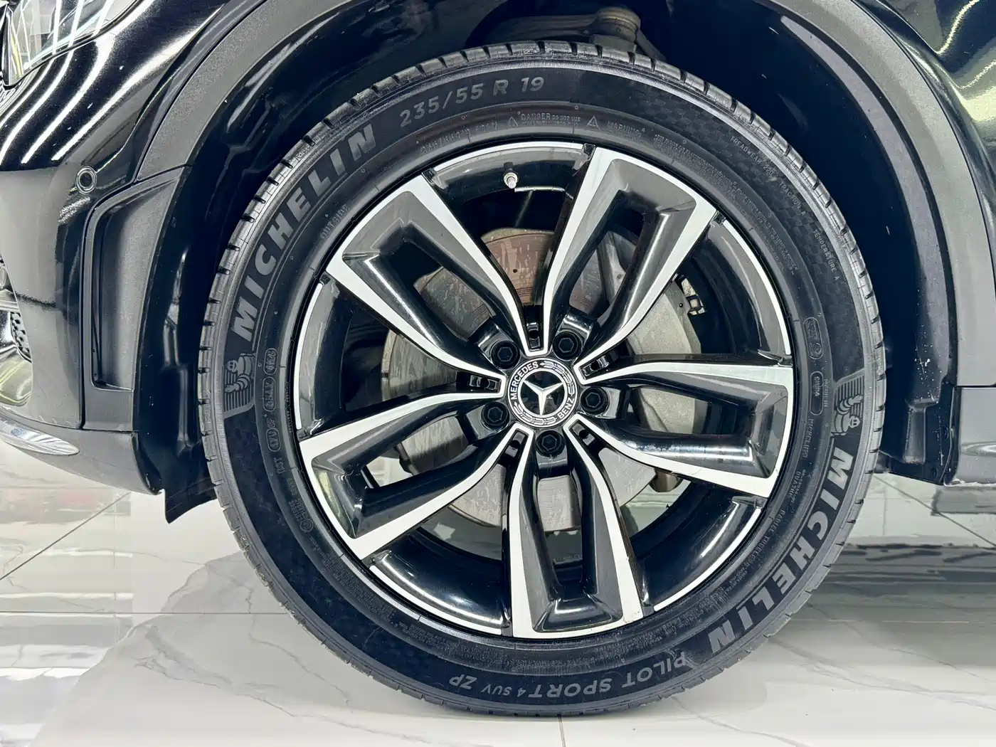 Mercedes-Benz GLC 2020 Facelift GLC 300 L 4MATIC Dynamic фото 19