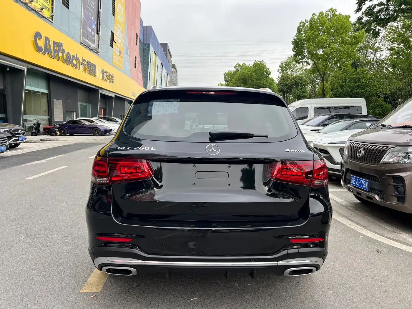 Mercedes-Benz GLC 2022 Model GLC 260 L 4MATIC Luxury Edition фото 6