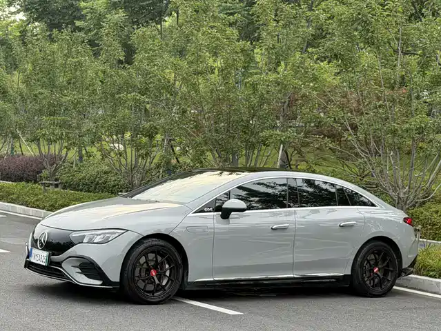  Mercedes-Benz Mercedes-Benz EQE 2022 350 Pioneer Edition
