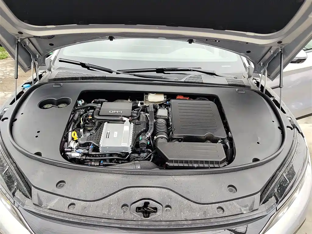 BYD Han 2026 DM-i Smart Driving Edition 245km Premium фото 13