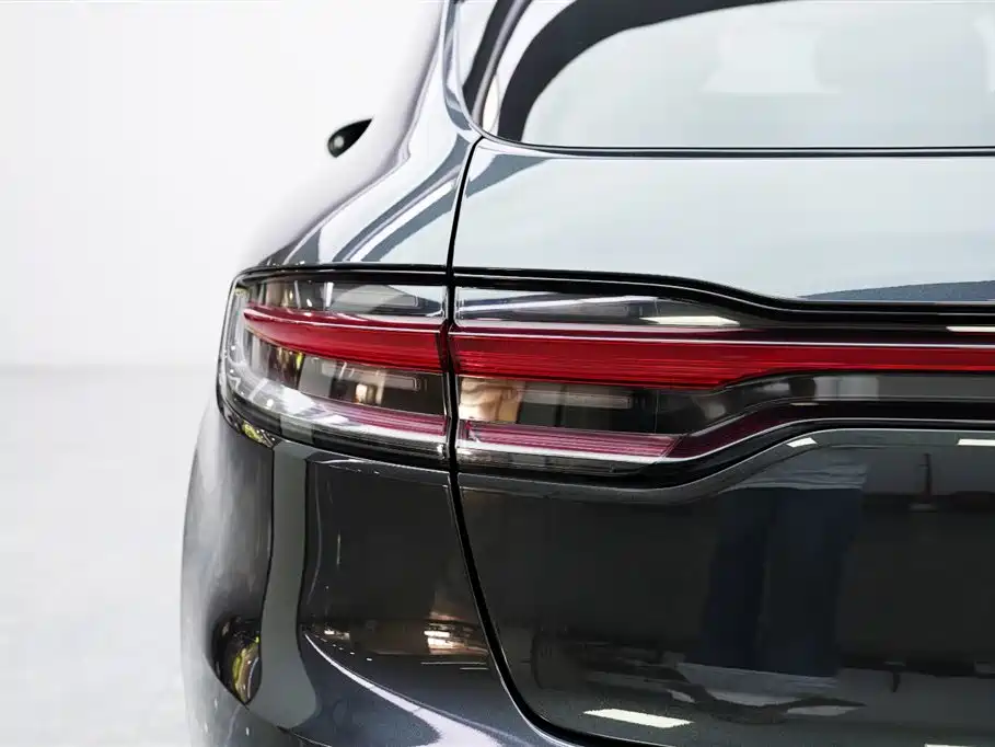 Porsche Macan 2021 Macan 2.0T фото 18