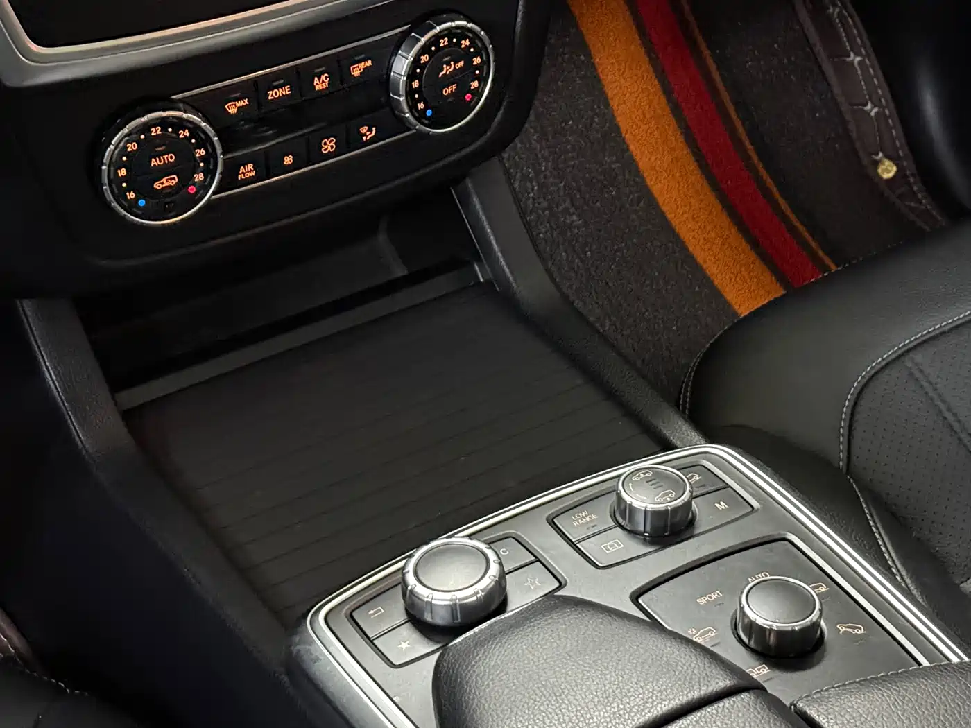 Mercedes-Benz GL-Class 2015 GL 400 4MATIC Sport фото 10