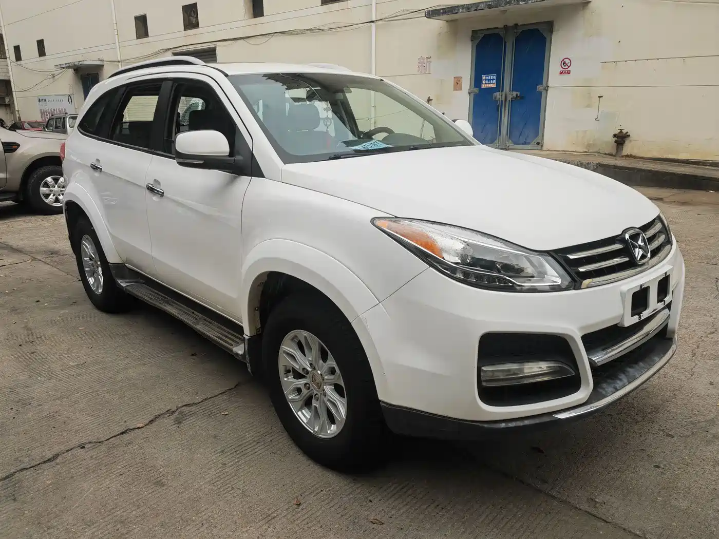 Jiangling Yusheng S350 2015 2013 2.4T Automatic 4WD Diesel Premium Luxury 5-seater
