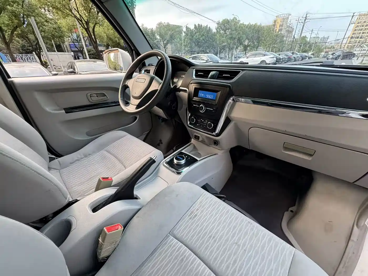 SRM Xinyuan New Energy Hiace EV 2021 2021 Standard