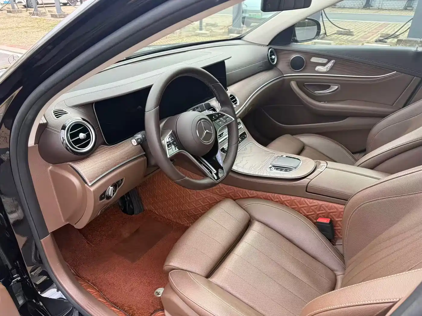 Mercedes-Benz E-Class 2022 Second Facelift E 300 L Sport Fashion фото 5