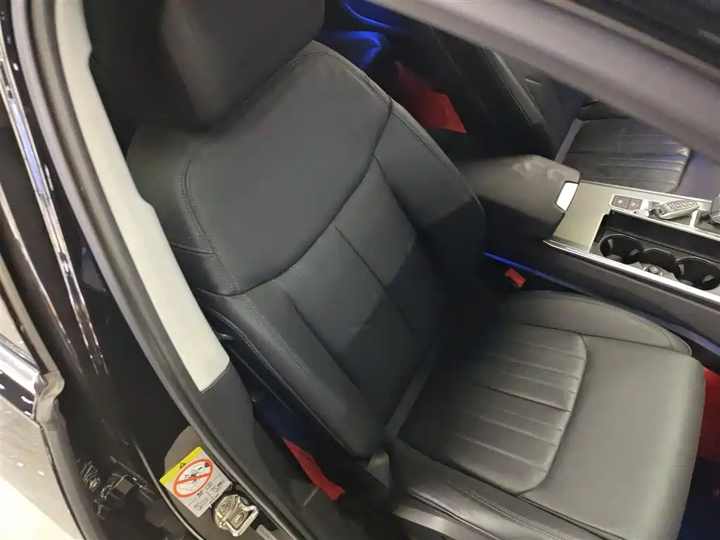 Audi A6L 2021 45 TFSI quattro Exclusive Elegance фото 4