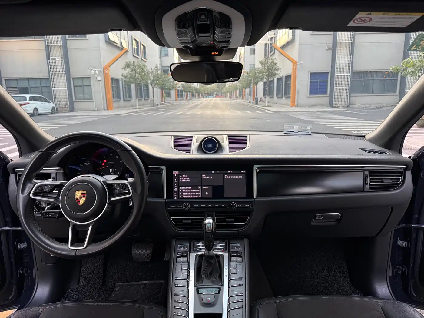 Porsche Macan 2021 Macan 2.0T фото 9