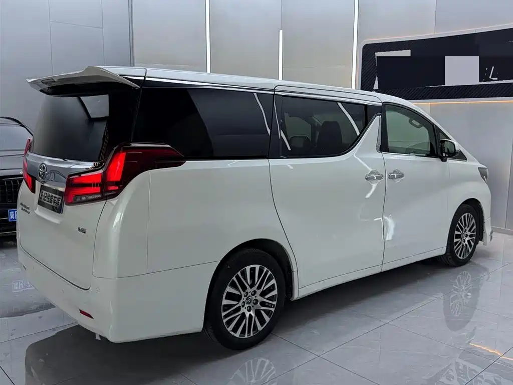 Toyota Alphard 2015 3.5L Premium Edition фото 6