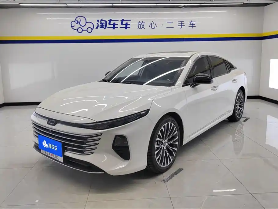 Besturn B70 2024 Model Soaring Dragon Edition 1.5T Pioneer
