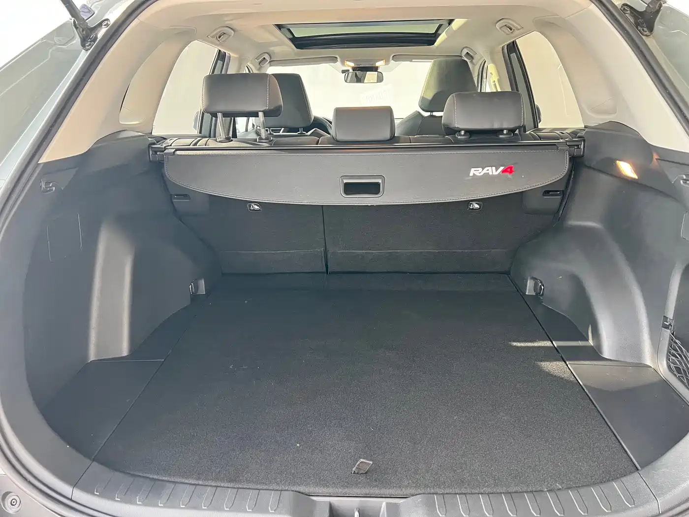 Toyota RAV4 Rongfang 2021 2.0L CVT 4WD Premium фото 11
