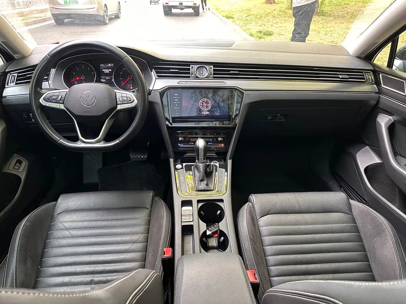 Volkswagen Magotan 2020 330TSI DSG Leading фото 13