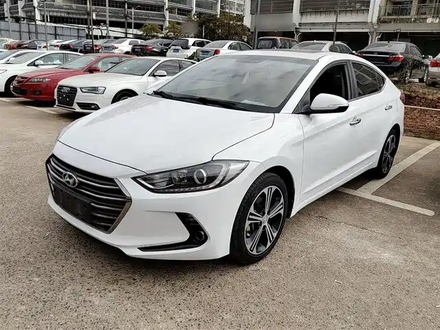 Hyundai Elantra 2018 1.4T DCT Dynamic·Vitality Model