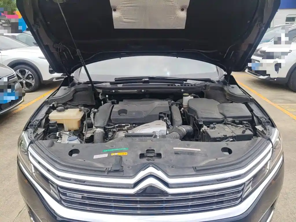 Фото 20 - Citroën C6