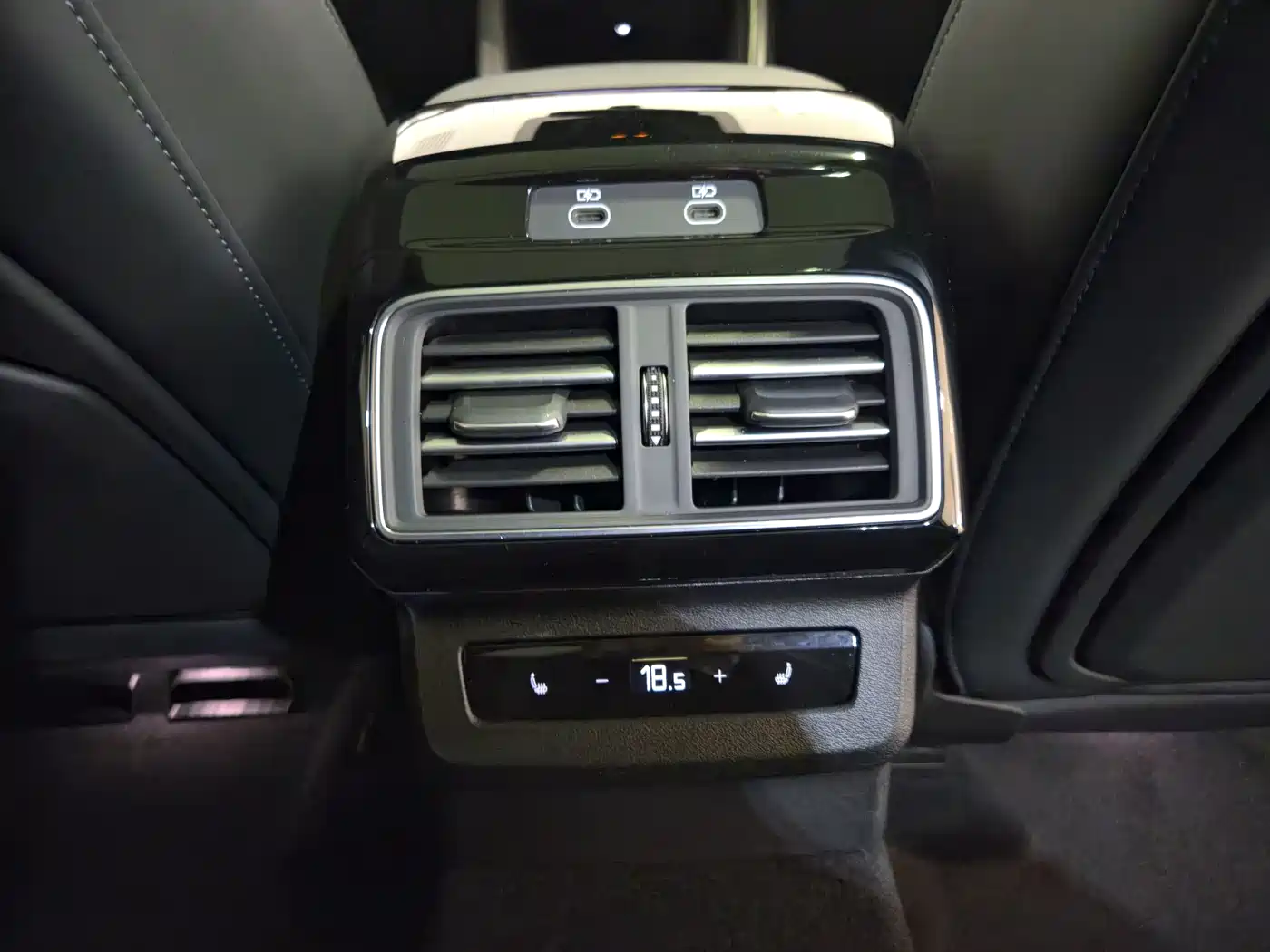 Audi Q5L 2026 Smart Hybrid Premium фото 19
