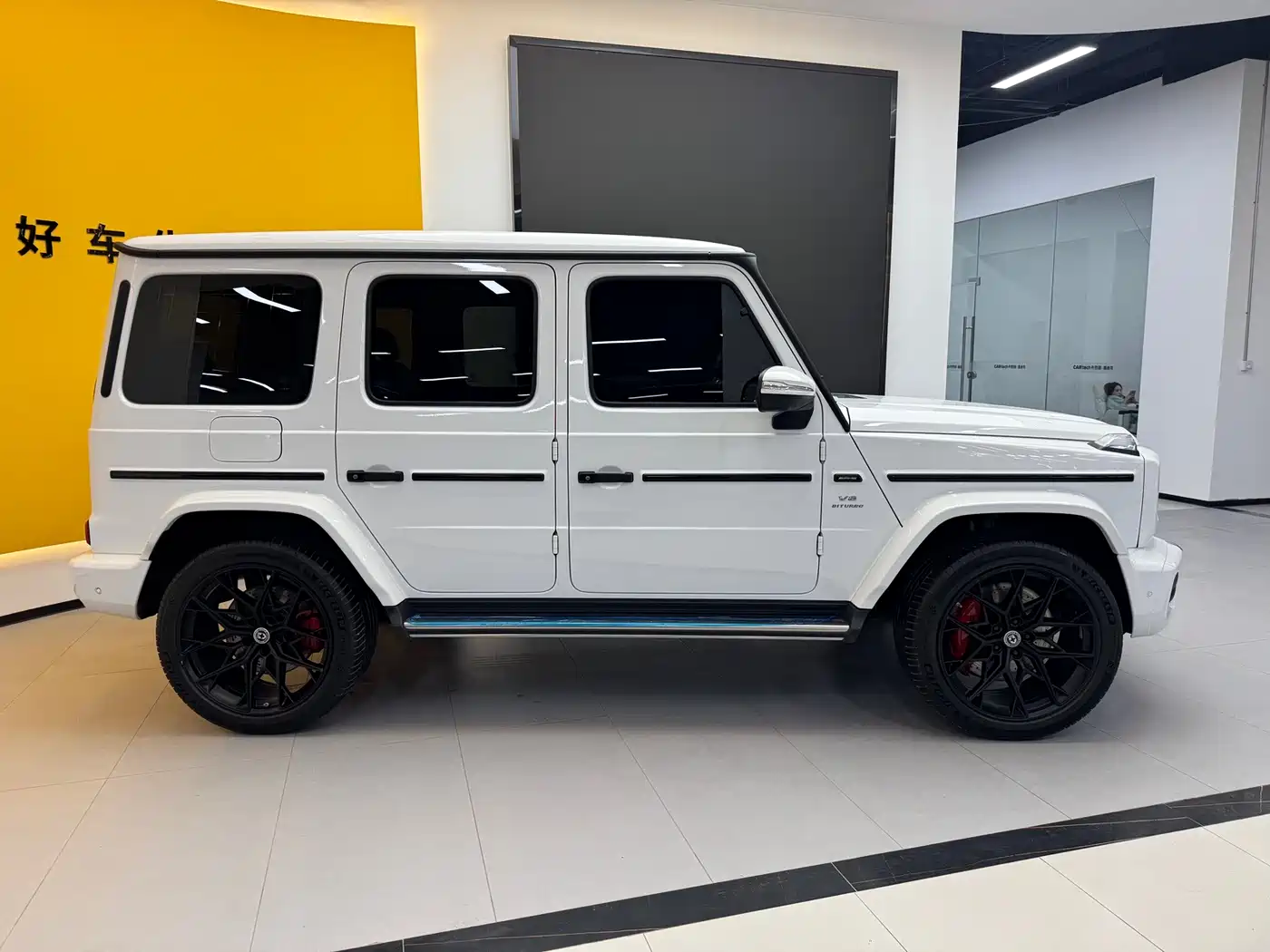 Mercedes-Benz G-Class AMG 2022 AMG G 63 фото 4