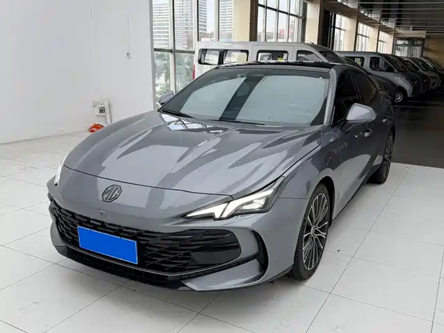 MG 7 2.0T 405 AT尊享版