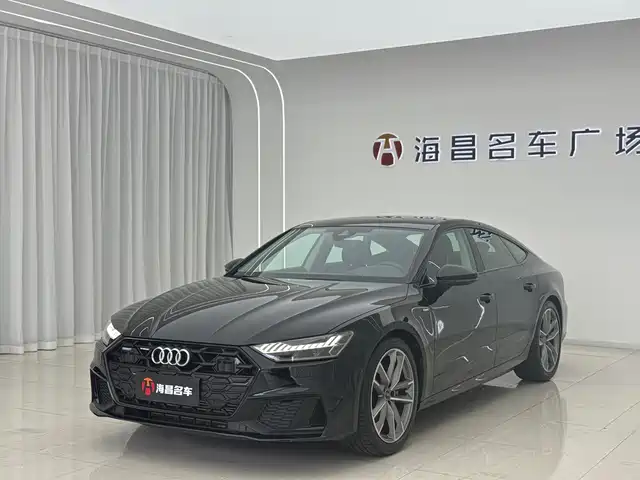 Audi A7 45 TFSI, Select