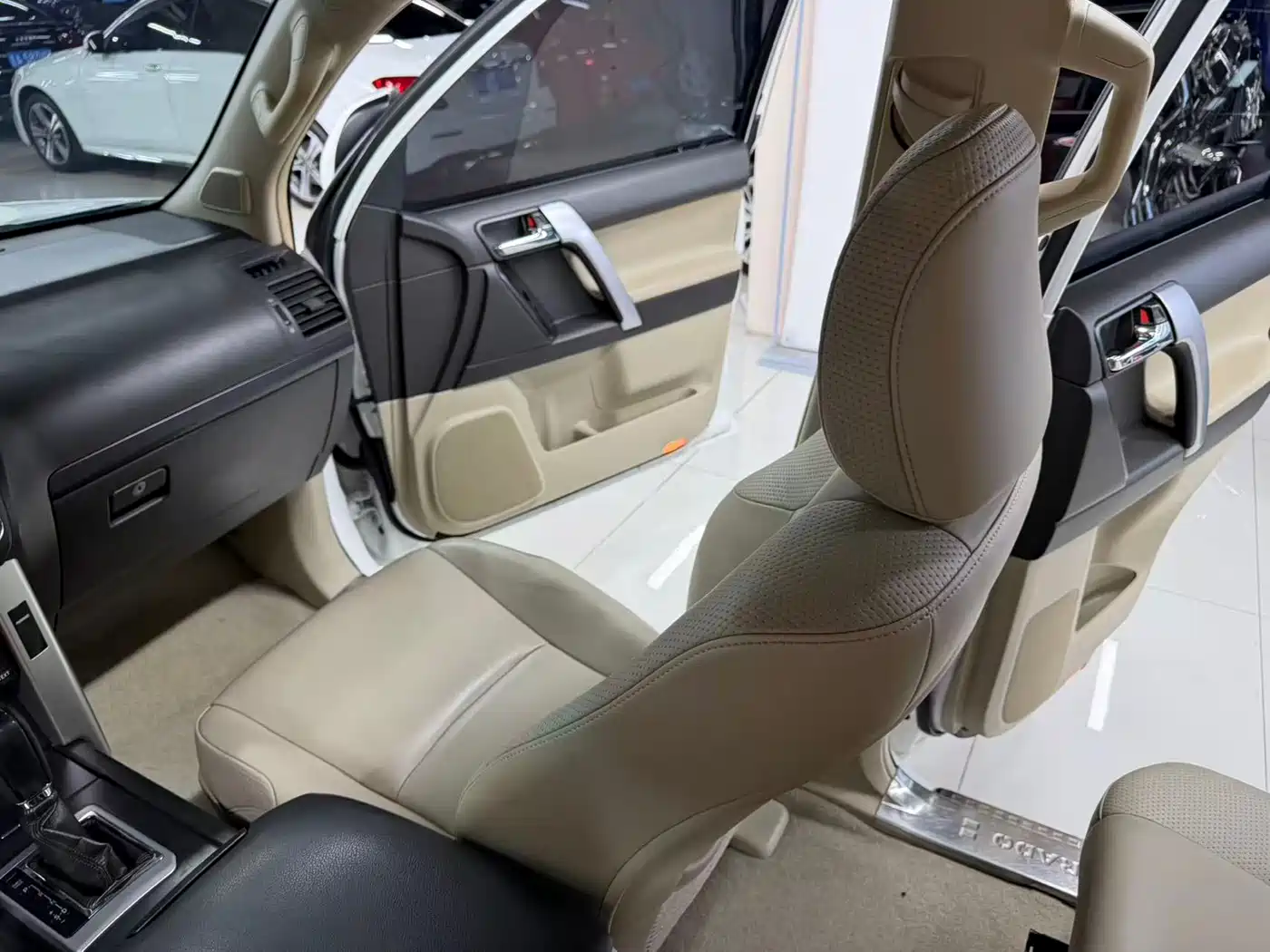 Toyota Prado 2013 2010 4.0L Automatic TX-L
