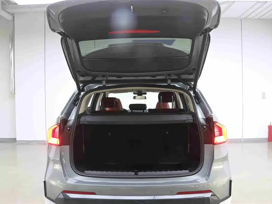 BMW X1 2023 sDrive25Li X Design Package фото 30