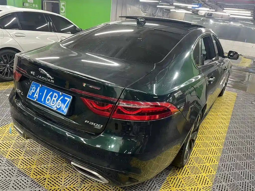 JAGUAR XFL