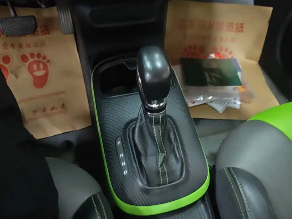 Roewe Clever 2020 2020 Urban Style Edition