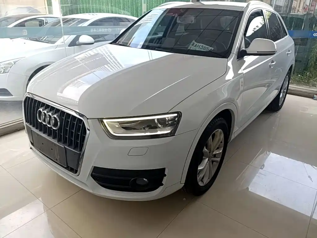 Фото 1 - Audi Q3