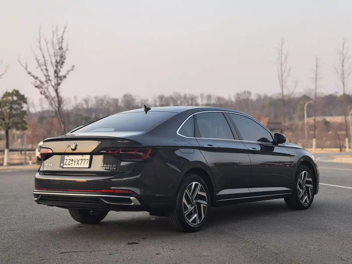 Volkswagen Sagitar 2023 300TSI DSG Surpassing Edition фото 14