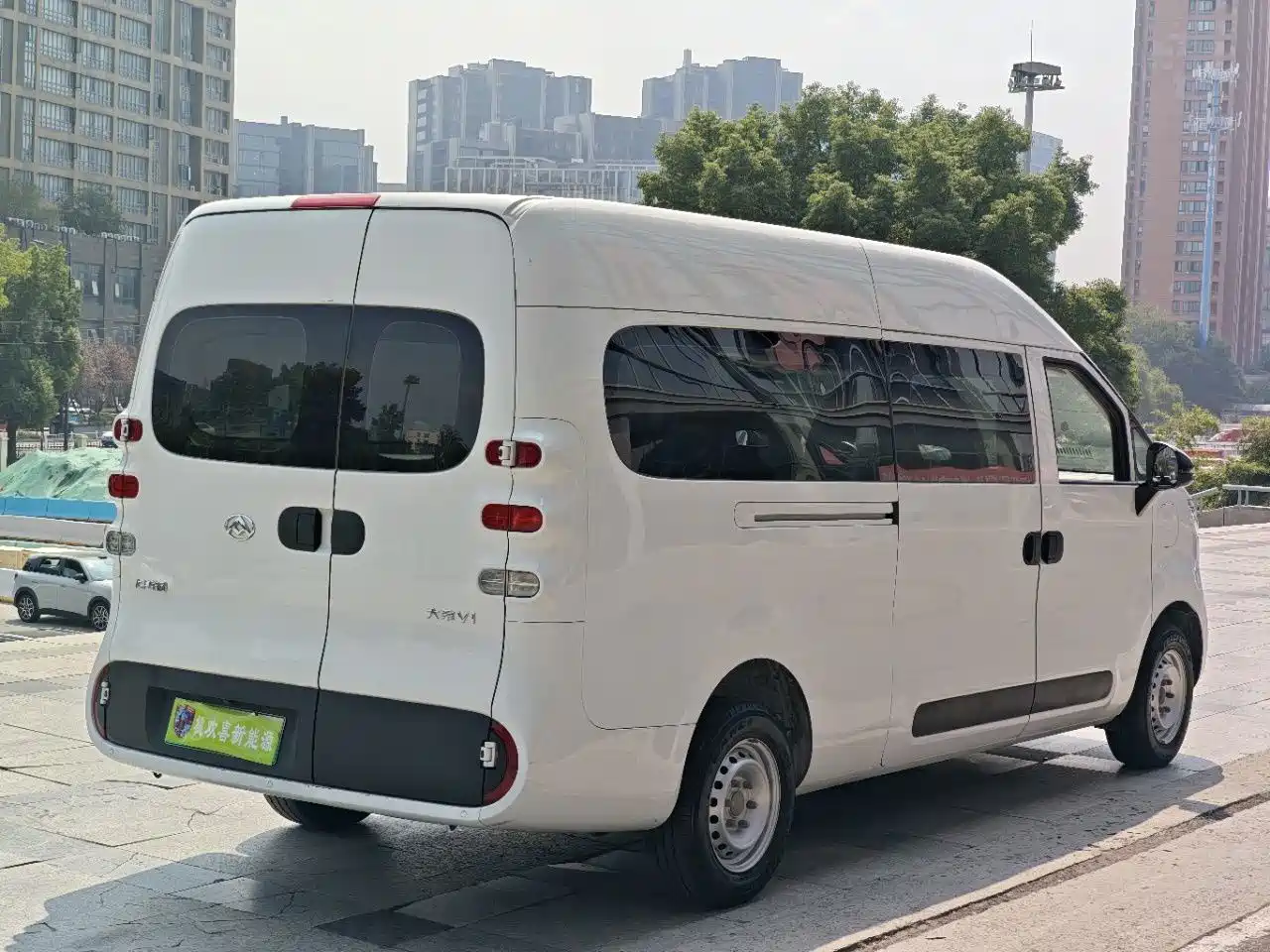 Фото 7 - Maxus Dana V1