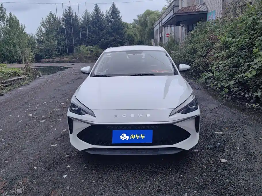 Roewe i5 2026 2026 1.5L Manual STD