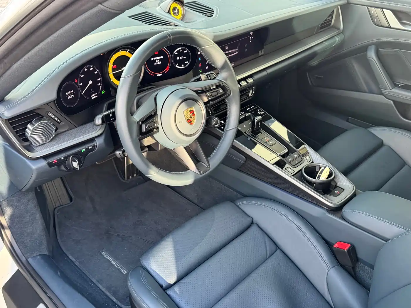 Фото 11 - Porsche 911