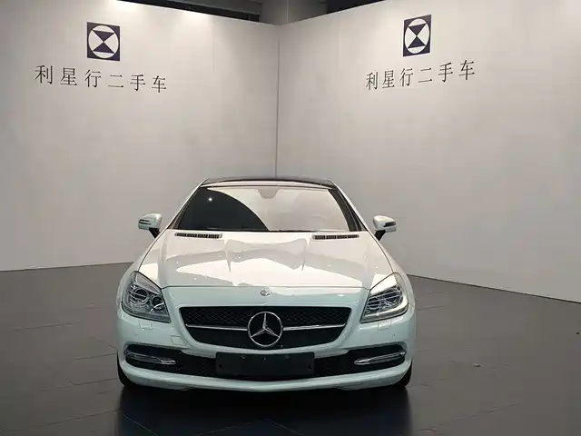 Mercedes-Benz SLK-Class 2011 SLK 200 Fashion — фото 2