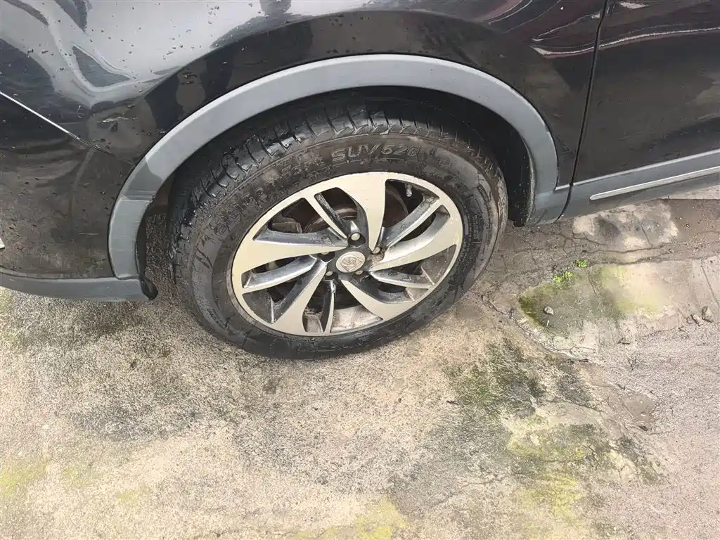 Baojun 560 2017 2016 1.8L iAMT Luxury