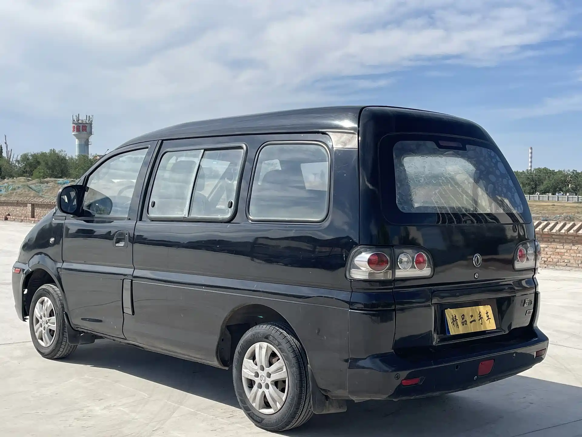 صورة 7 - Dongfeng Fengxing Lingzhi