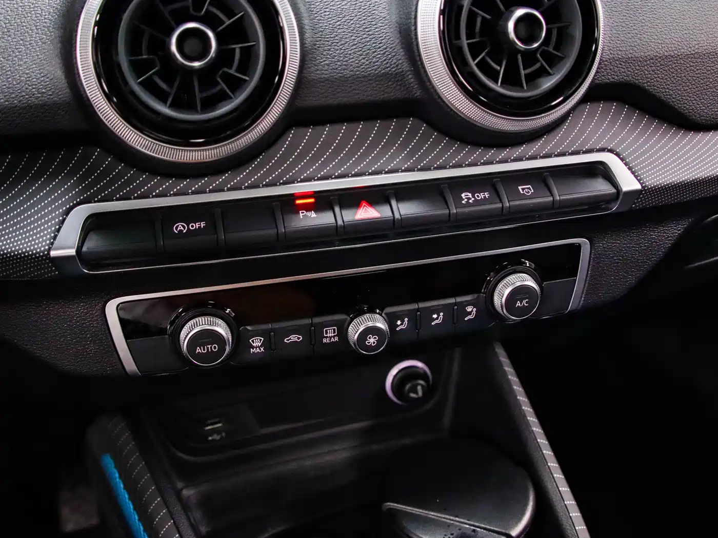Audi Q2L 2022 35 TFSI Fashion Dynamic фото 10