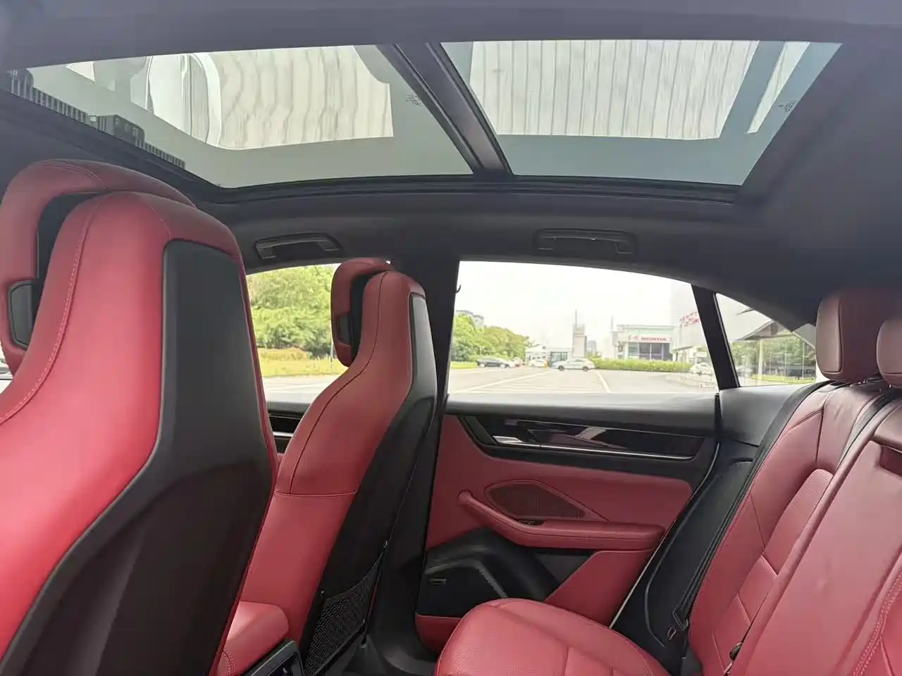 Porsche Macan EV 2025 2024 Macan 4