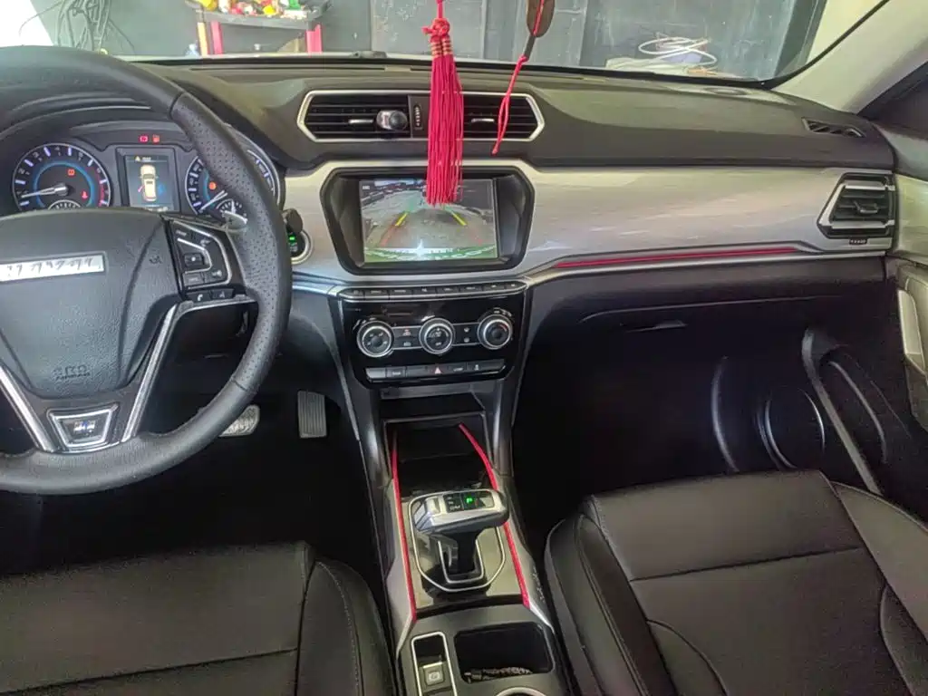 Haval H2 2018 2018 Blue Label 1.5T DCT 2WD Luxury
