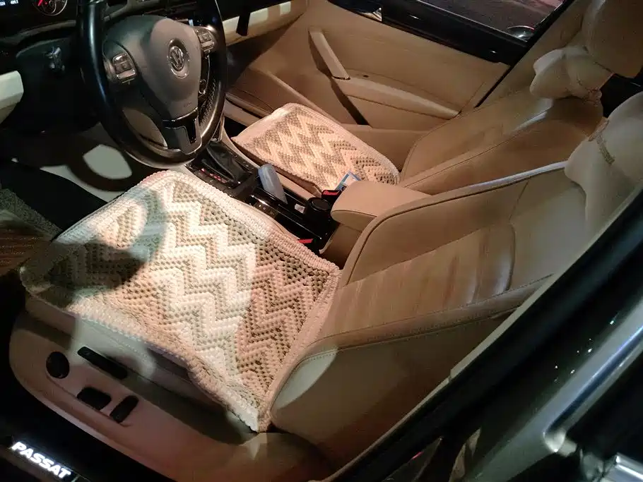 Volkswagen Passat 2015 1.8TSI DSG Prestige Edition фото 9