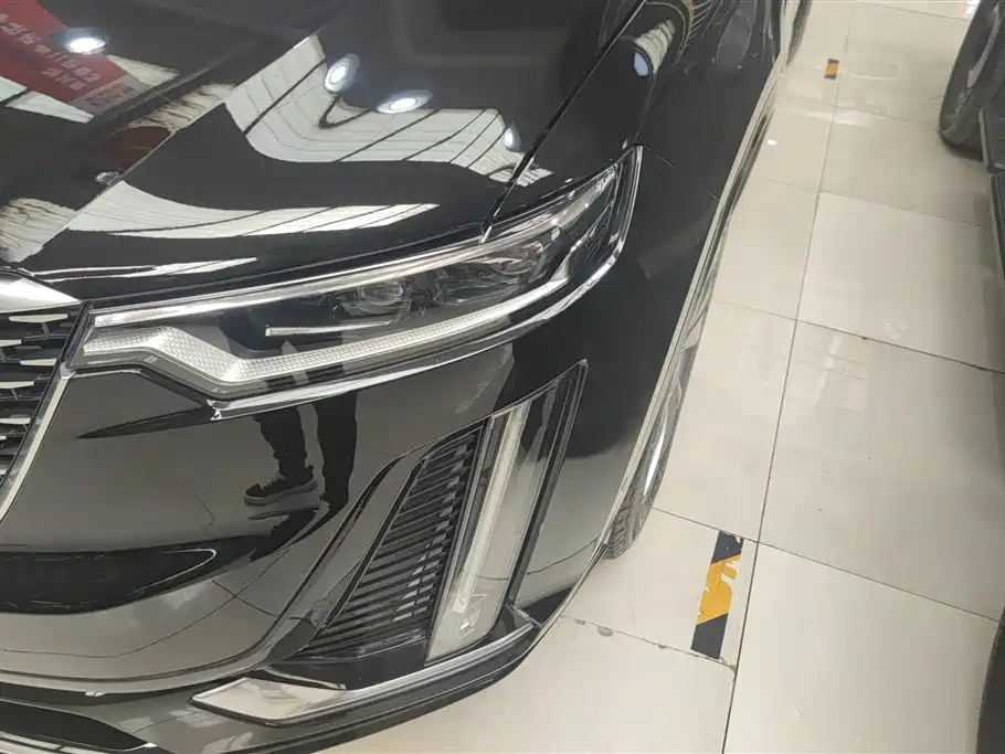 Cadillac XT6 2020 28T 6-Seater 4WD Luxury Model фото 5