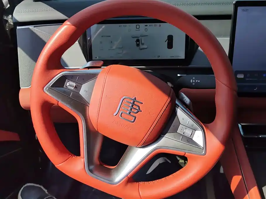 BYD Tang L 2025 DM 175KM Drone Player Edition фото 15