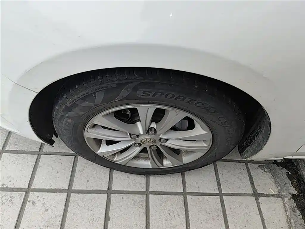 Buick Excelle 2017 15N Automatic Progressive фото 25