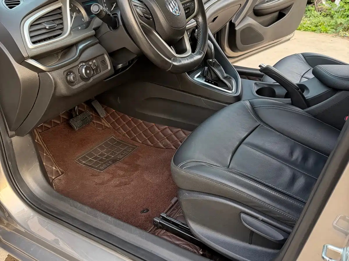 Buick Excelle 2018 18T Automatic Elite фото 6