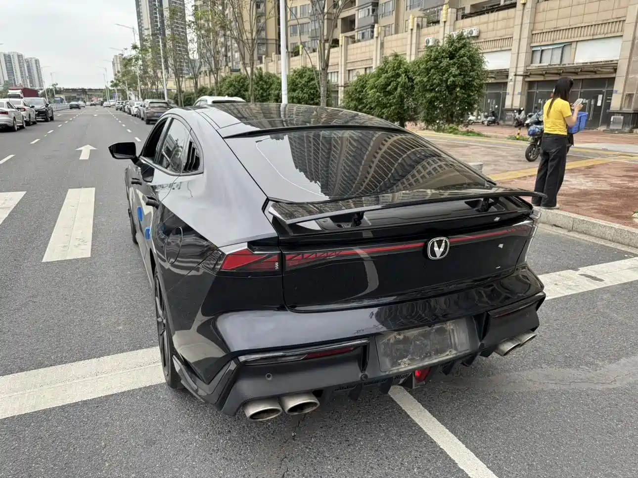 CHANGAN UNI-V