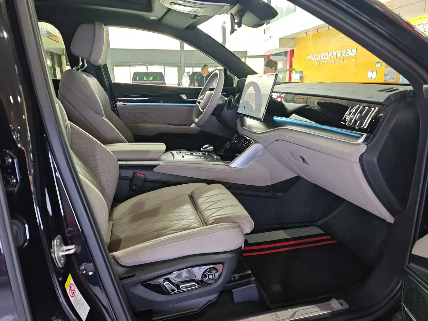 BYD Tang New Energy 2025 Smart Driving Edition DM-i 115KM Flagship фото 5