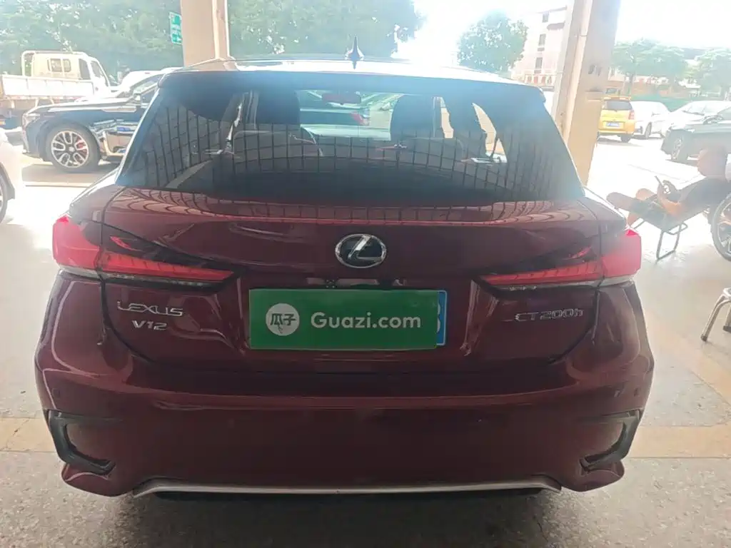 Lexus CT 2018 2017 CT200h Elite Edition Monochrome China V