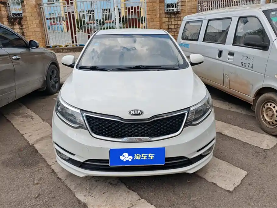 KIA K2