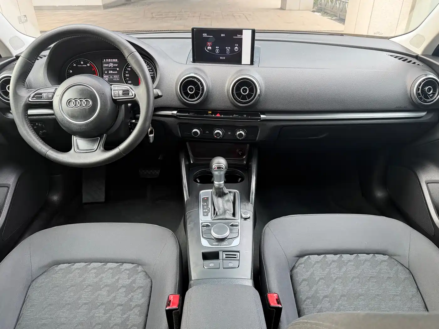 Audi A3 2014 Sportback 35 TFSI Automatic Fashion фото 9