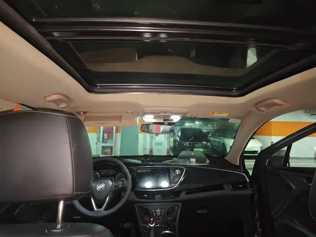 Фото 9 - Buick Envision Plus