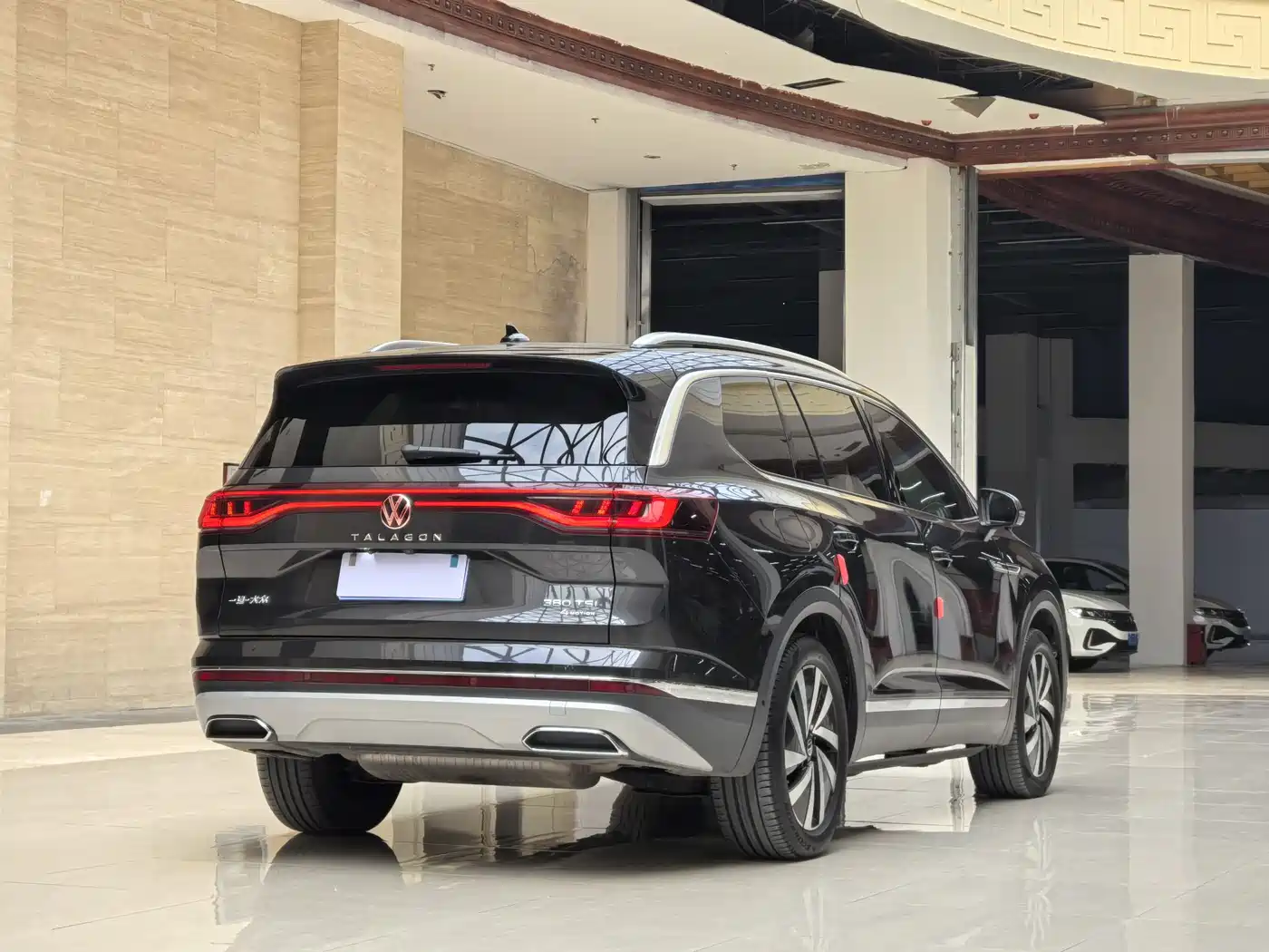 Volkswagen Talagon 2022 380TSI 4WD Luxury Premium Pro Edition 6-seater фото 14