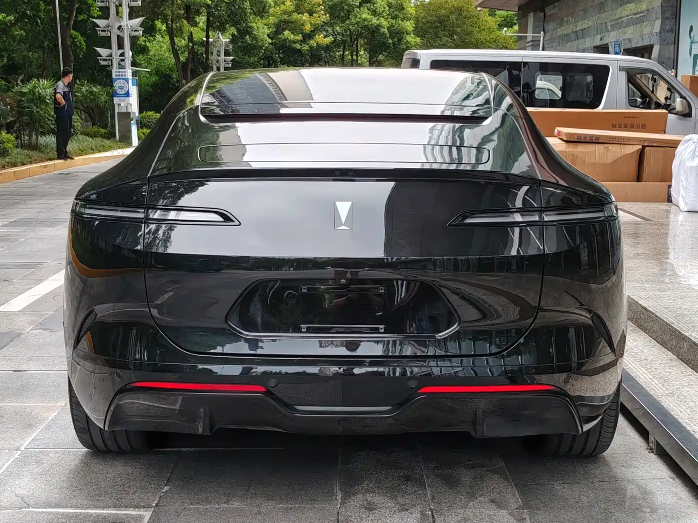 Avatr 12 2026 2025 Facelift Ultra EV AWD