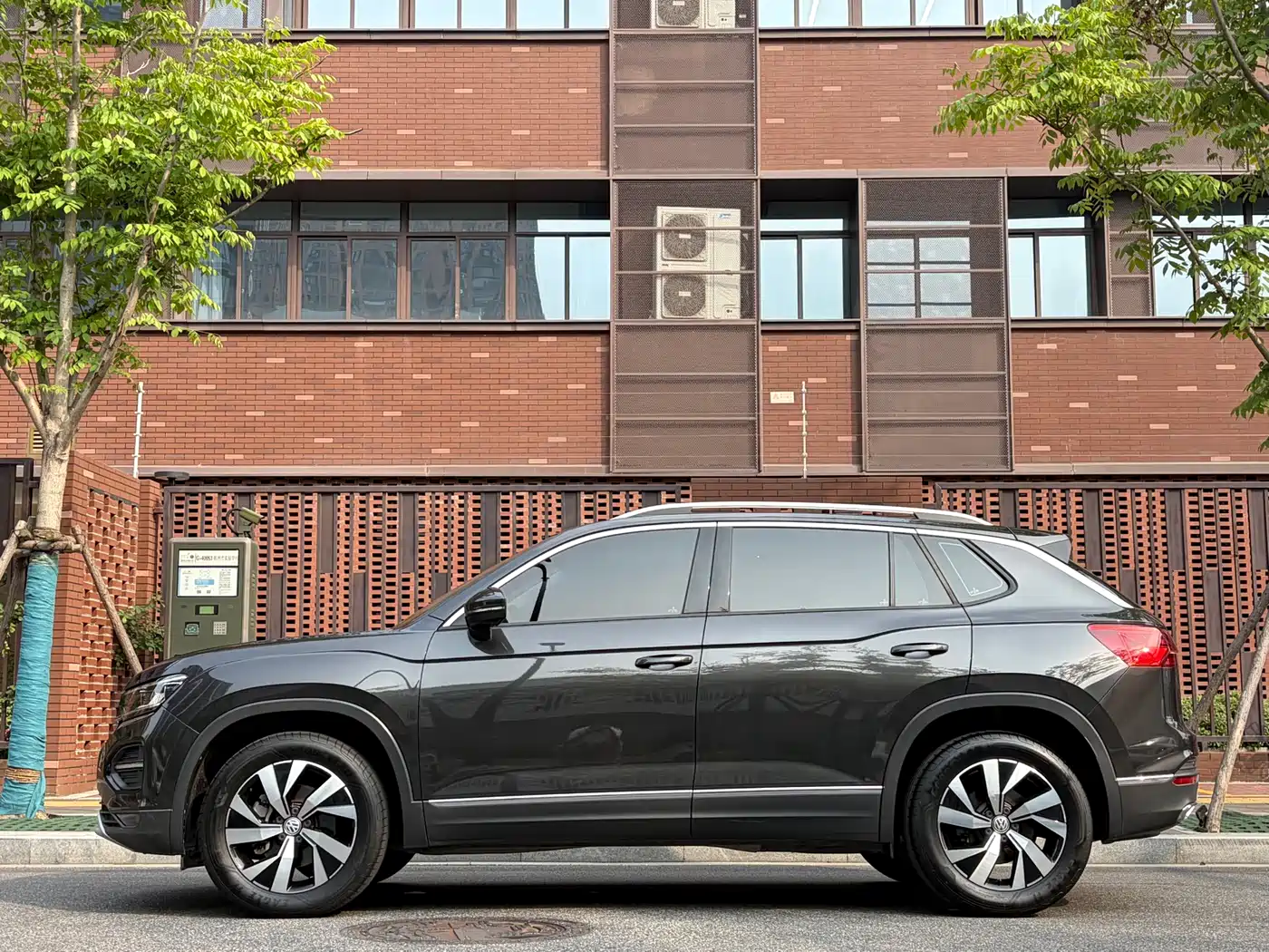 Volkswagen Tayron 2019 330TSI 2WD Luxury China VI фото 5
